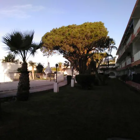 アパート Apartamento Tranquilo Con Piscina
