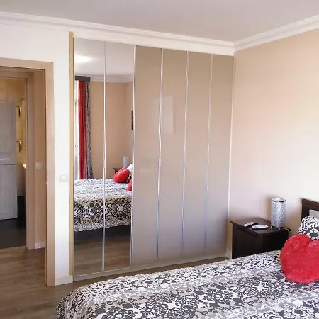 アパート Apartamento Tranquilo Con Piscina *